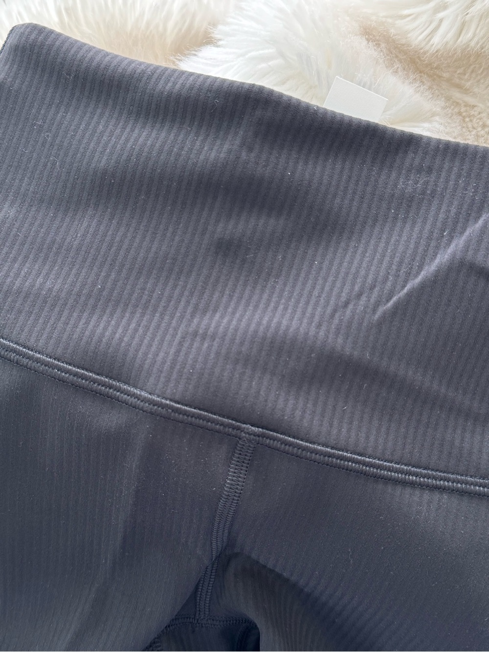 Striped Lululemon Wunder Under Train 25”